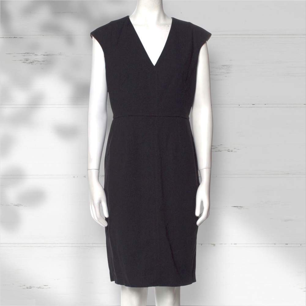 Diane von Furstenberg Black Sheath Dress | Size 8 | Minimalist Capsule Wardrobe